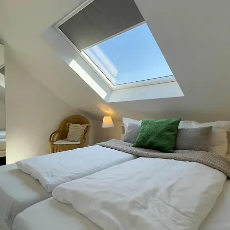 Kapitaenshaus Fewo 4 *